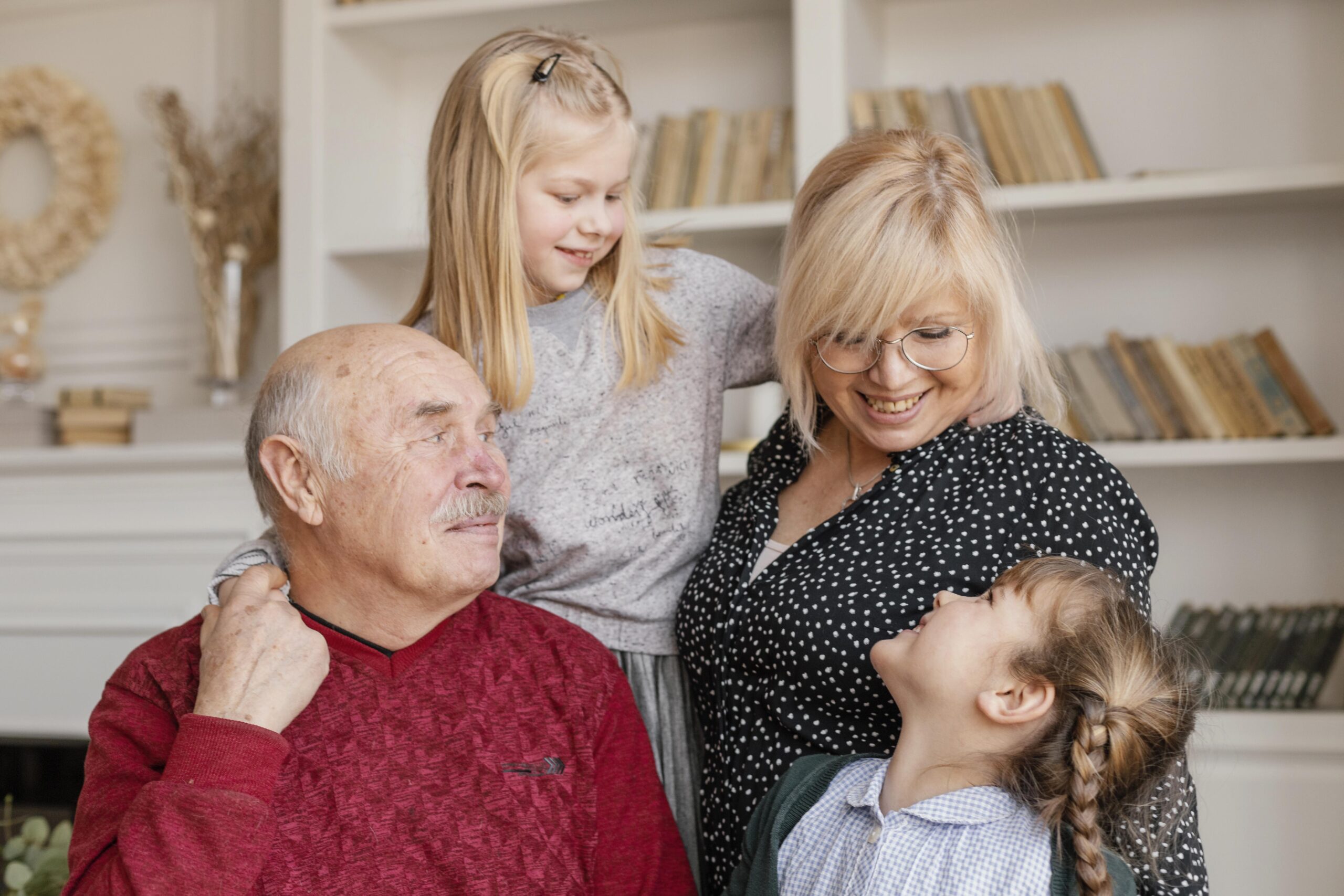 medium-shot-happy-girls-grandparents